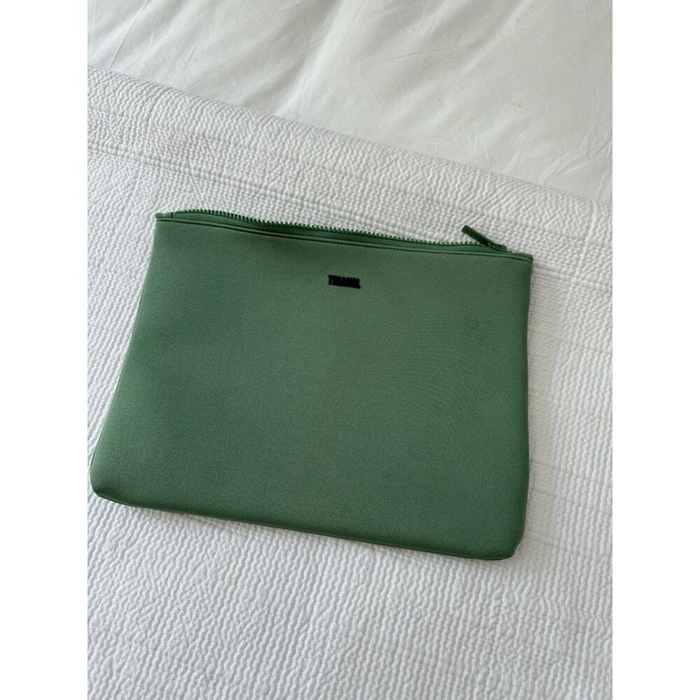 TRIANGL Neoprene Zip Pouch In KHAKI GREEN